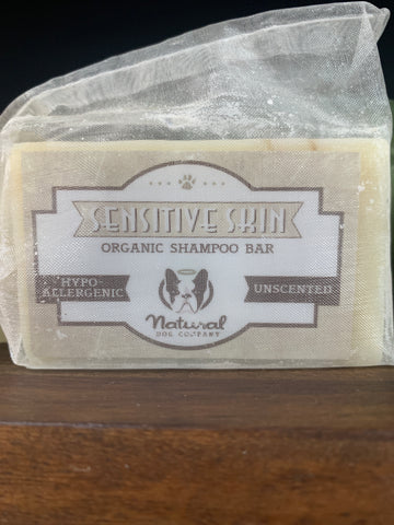 Natural Dog Company Sensitive Skin Soothing Shampoo Bar